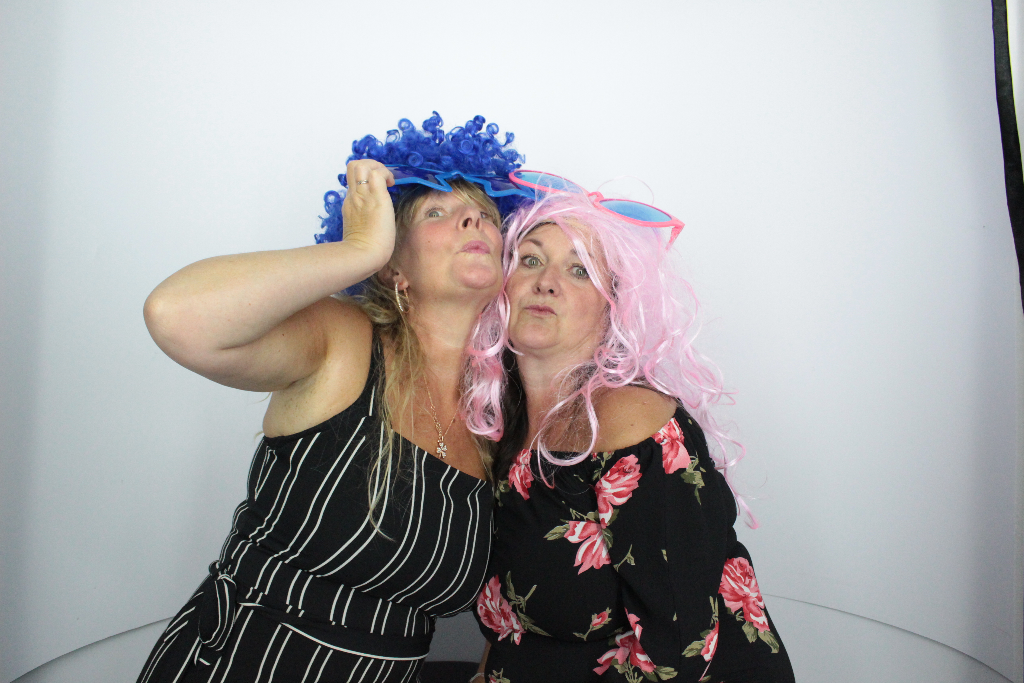 Martin & Colleen’s Joint 50th | View more photos from the event at gallery.myphotoboothexperience.co.uk/u/MyPhotoBoothExperienceLtd/Martin-Colleen’s-Joint-50th